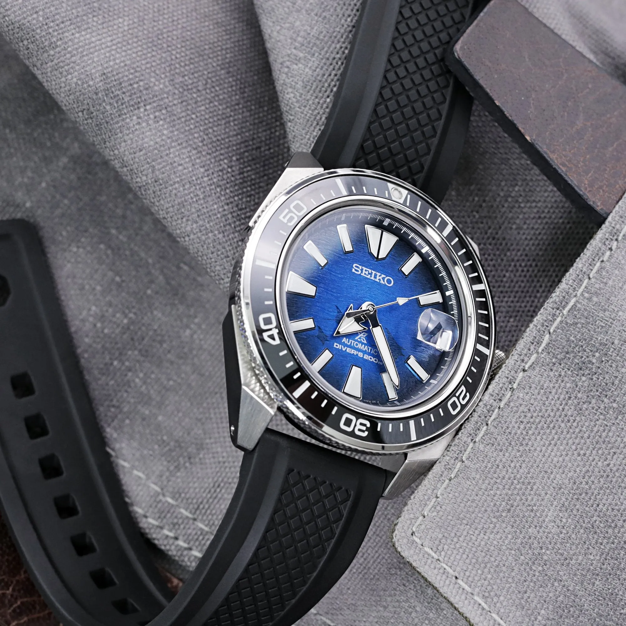 Crisscross Black FKM Quick Release Rubber Strap