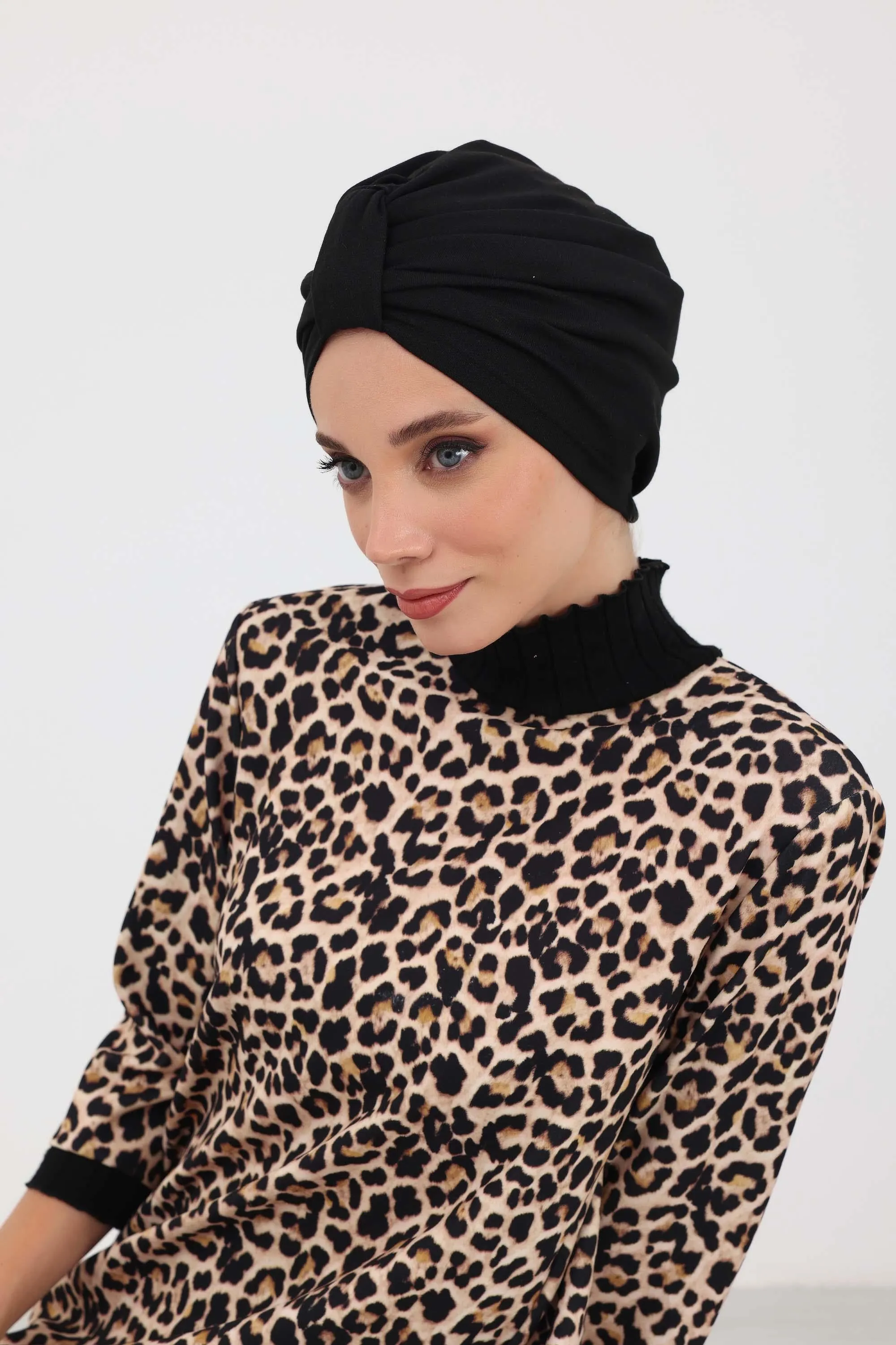 Fashionable Instant Turban Bonnet for Women, Warm Winter Chemo Headwear, Easy Wrap Stylish Winter Bonnet Cap,B-68IV