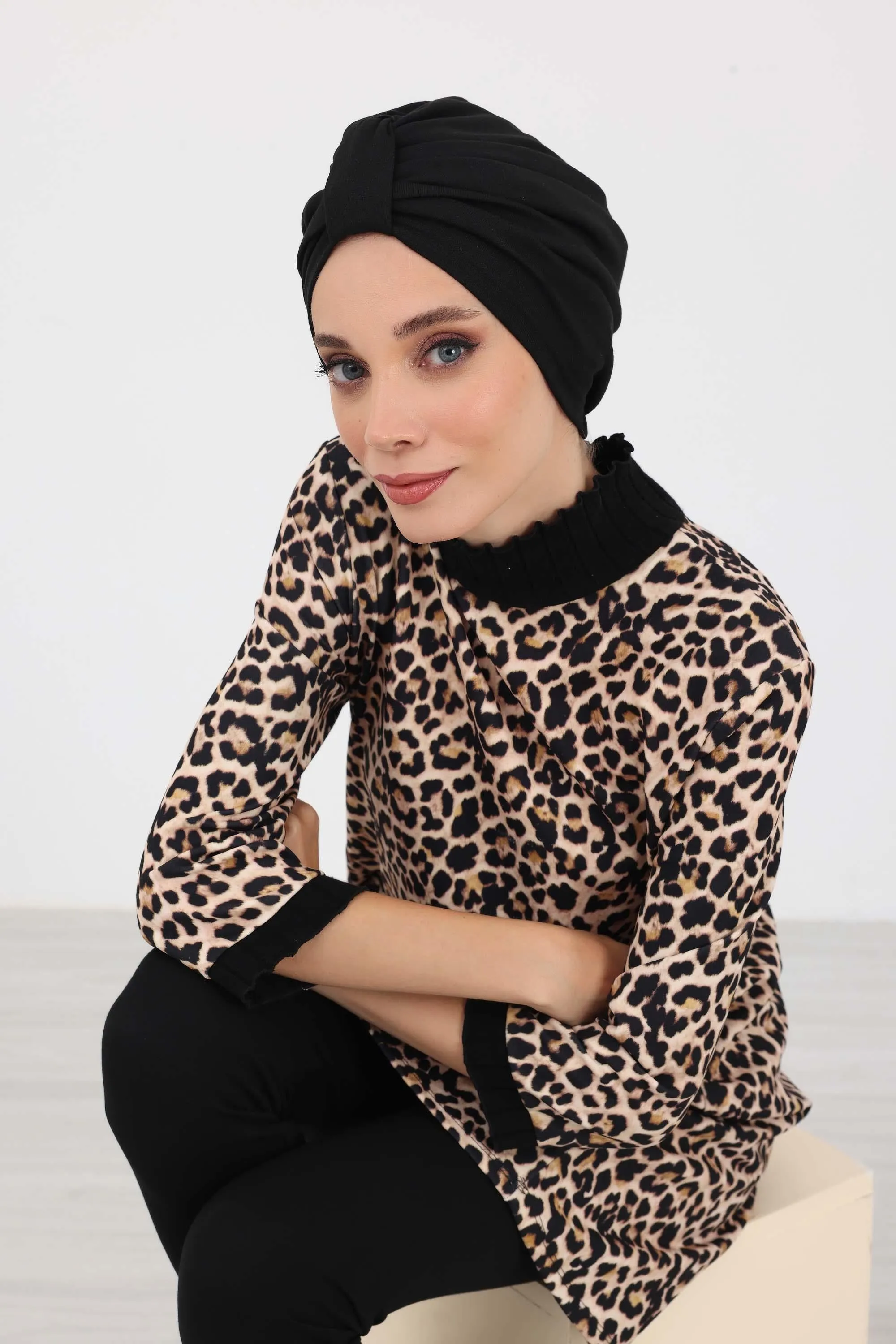 Fashionable Instant Turban Bonnet for Women, Warm Winter Chemo Headwear, Easy Wrap Stylish Winter Bonnet Cap,B-68IV