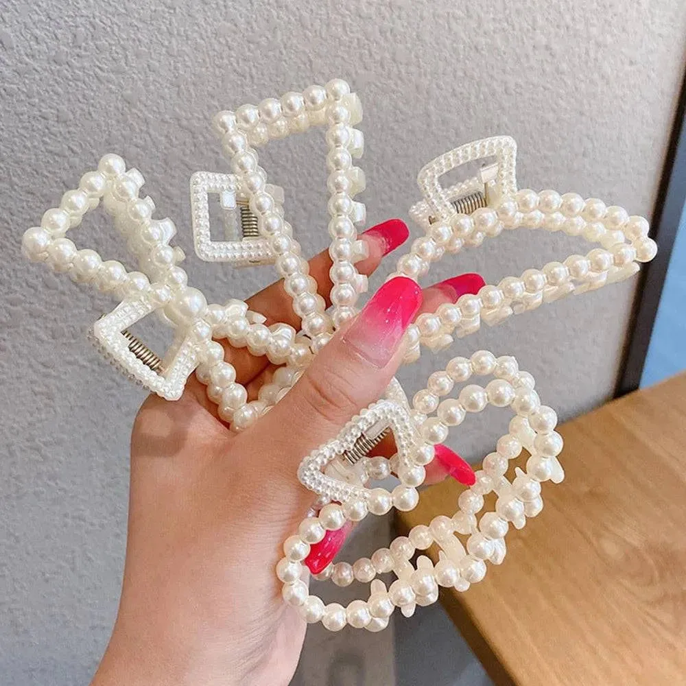 Geometric Retro Imitation Pearl Hair Claw - Stylish Women's Hair Accessories