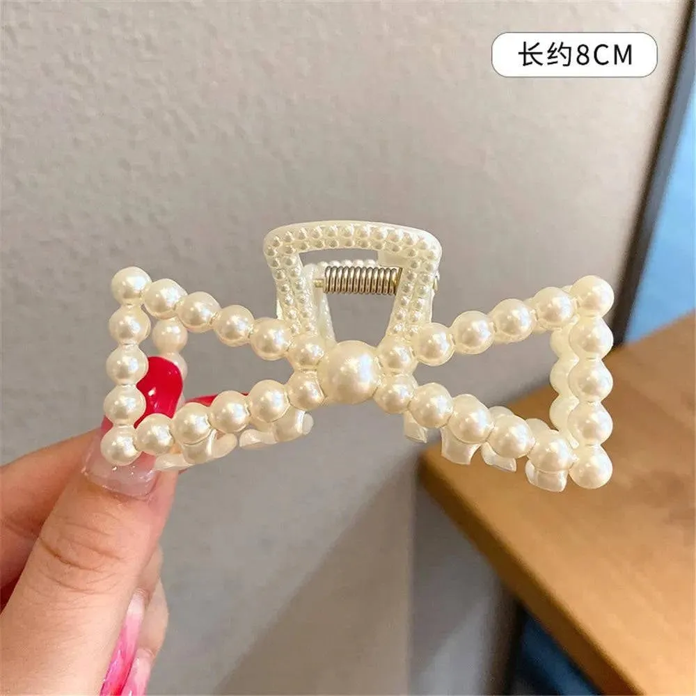 Geometric Retro Imitation Pearl Hair Claw - Stylish Women's Hair Accessories