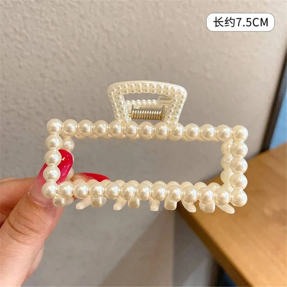 Geometric Retro Imitation Pearl Hair Claw - Stylish Women's Hair Accessories
