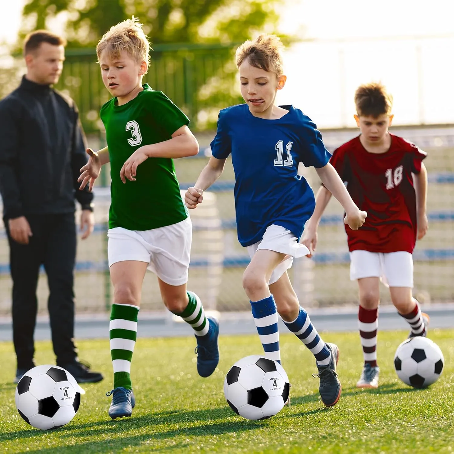 HyDren 12 Packs Soccer Ball with Pump Official Size Soccer Ball for Indoor Outside Game Training Practice Sport Gift for Kids Teens Adults Back to School(Size 4,Black, White)