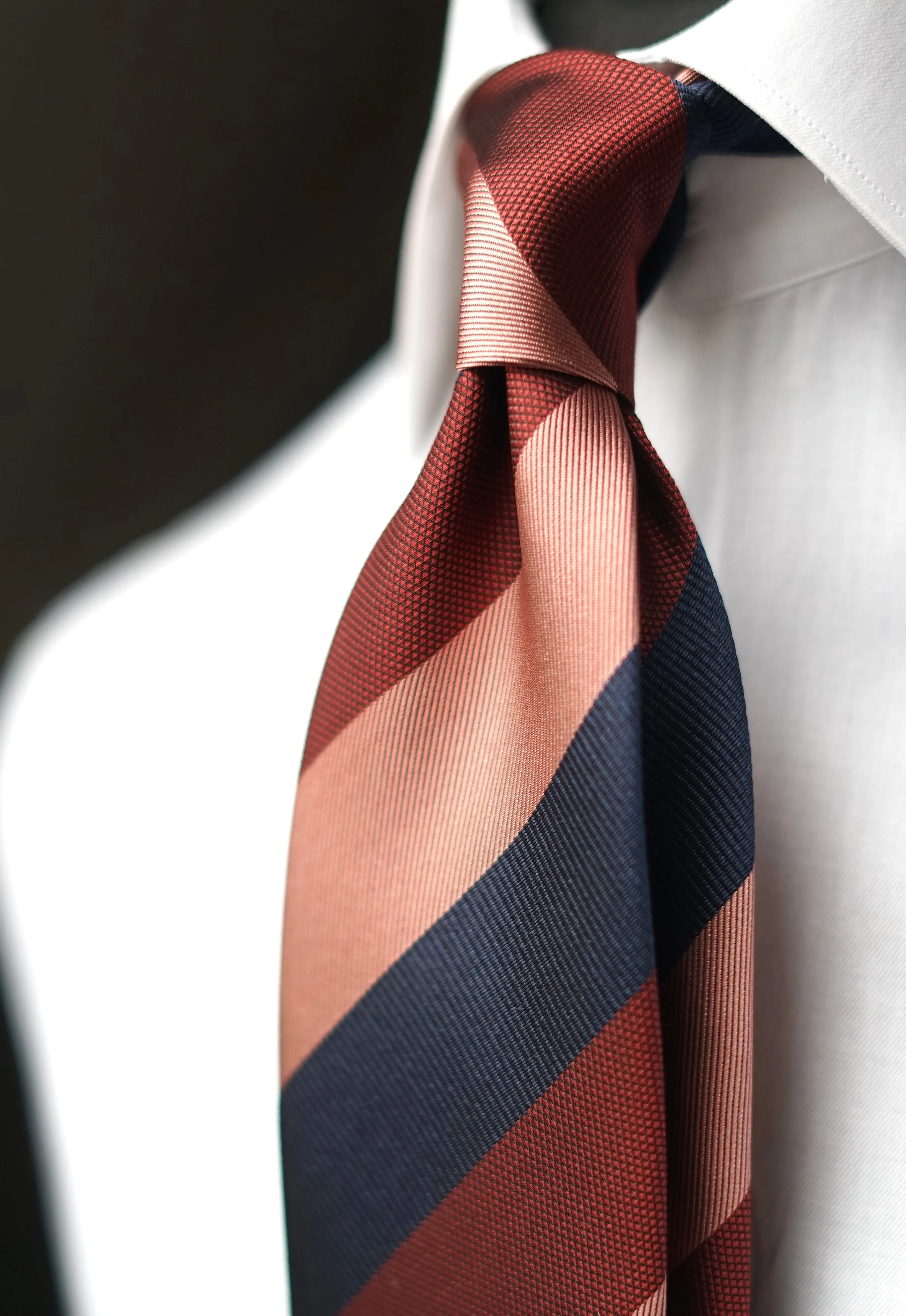 Narnia Silk Necktie
